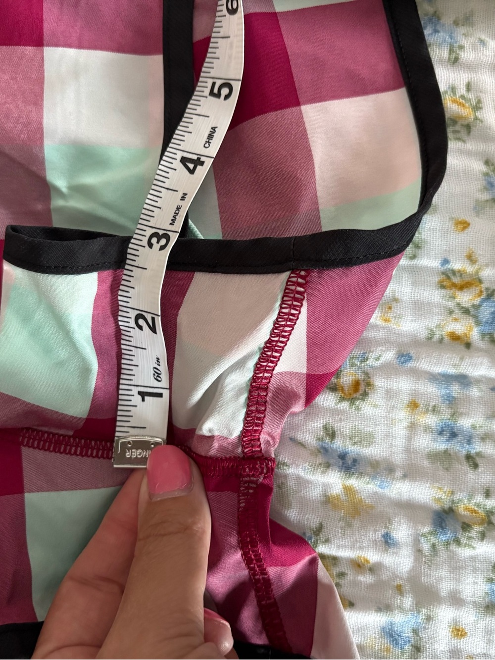 Lululemon Women’s Pink Plaid Active Shorts with Black Waistband - Picture 6 of 6